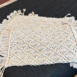 4 piece set boho Artistic Accents Macrame Placemats lot 4